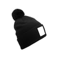 RPET-beanie-Met-pompon-en-patch-bedrukken-zwart