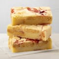 Browniebox-8-stuks-brievenbus-cadeau-bedrukken-aardbeien-blondies